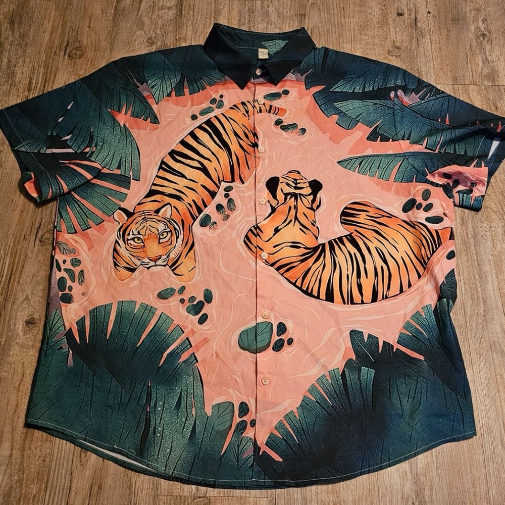 Fun bright t shirt